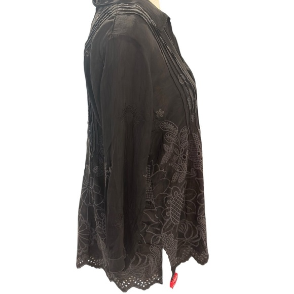 Johnny Was Lemmi Blouse Embroidered Black Women's Top XS NEW - Picture 7 of 14